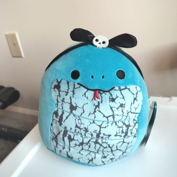 Squishmallow Amity the goth snake 7" NWT - Picture 3 of 6